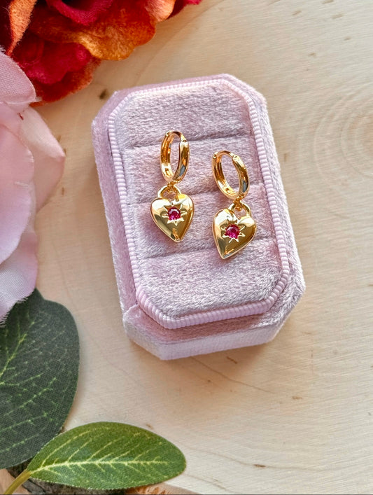 Star Struck Heart Huggies