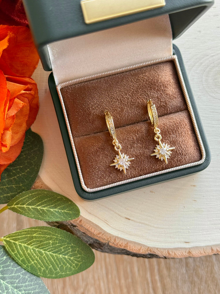 North Star Sparkle Huggies