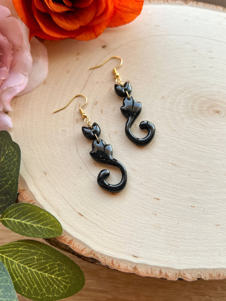 Abstract Black Cat Earrings – Ilia Creations